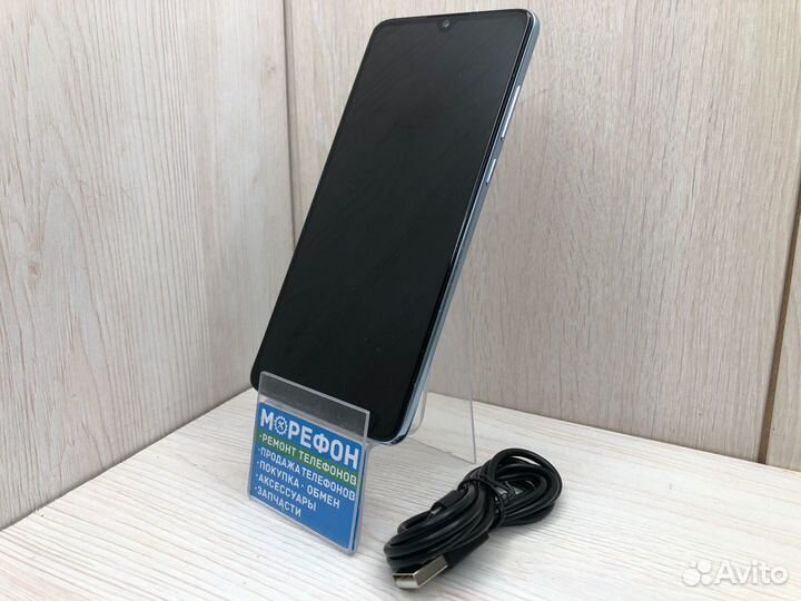 С) Телефон Huawei P30 6/128Gb (На запчасти)