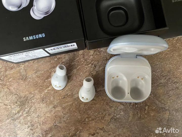 Беспроводные наушники Samsung galaxy bads pro