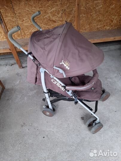 Прогулочная коляска