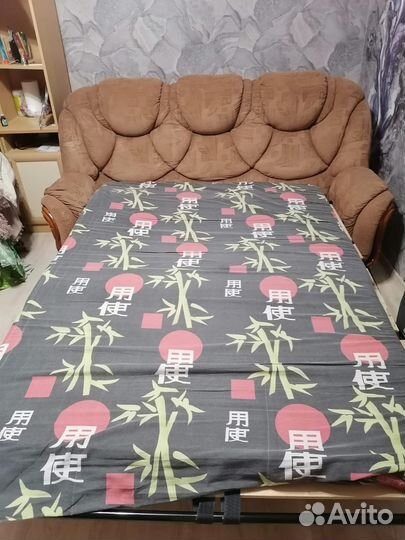 Диван Б/у в гараж