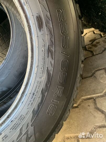 Nokian Tyres Hakkapeliitta 9 SUV 235/65 R18 110T