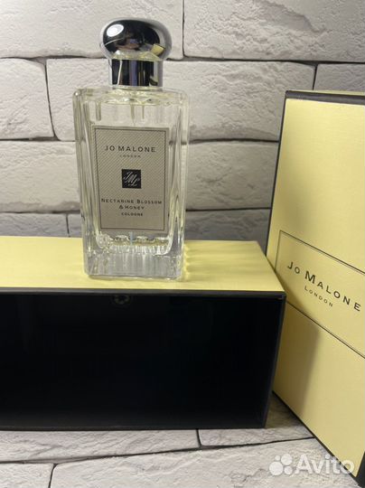 Jo malone nectarine blossom honey