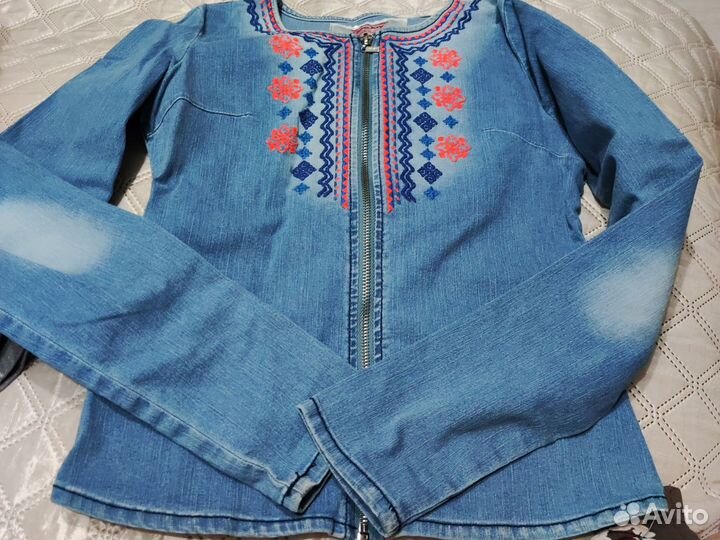 Джинсовая куртка