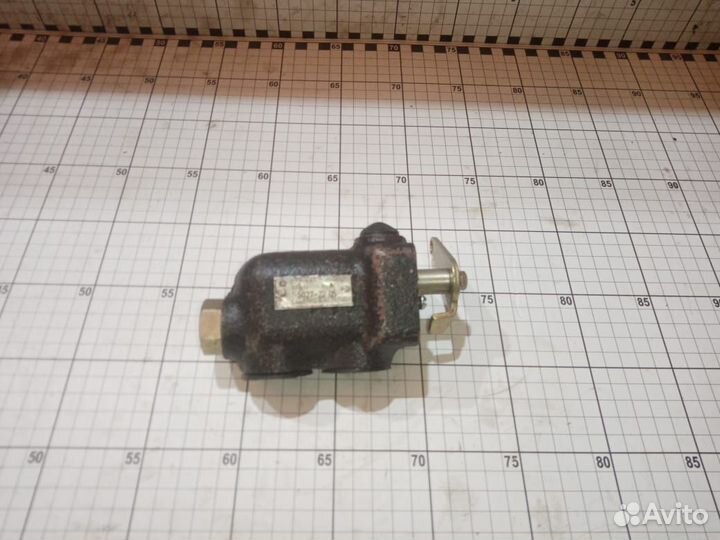 Кран блокировки в сборе 80-4801200 Беларусь