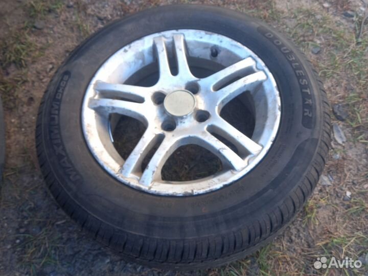 Продам колеса r 14 литые диски и свежая резина