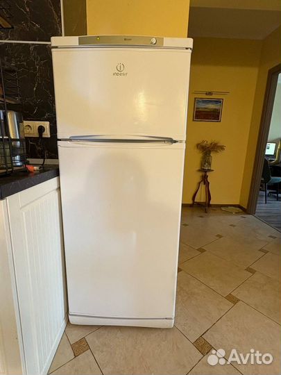 Холодильник