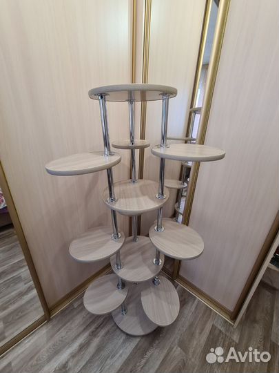 Подставка для цветов