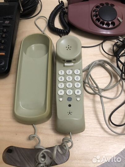 Стационарные проводные телефоны