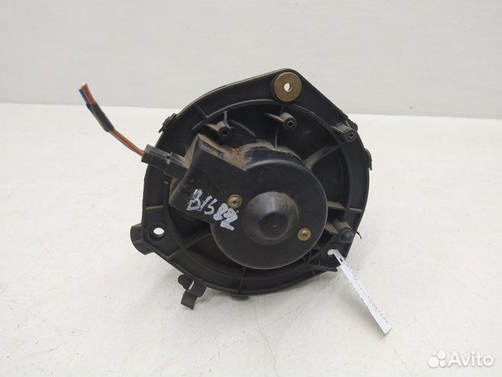 Б/У Б/У Моторчик печки Европа. 570630200 Iveco