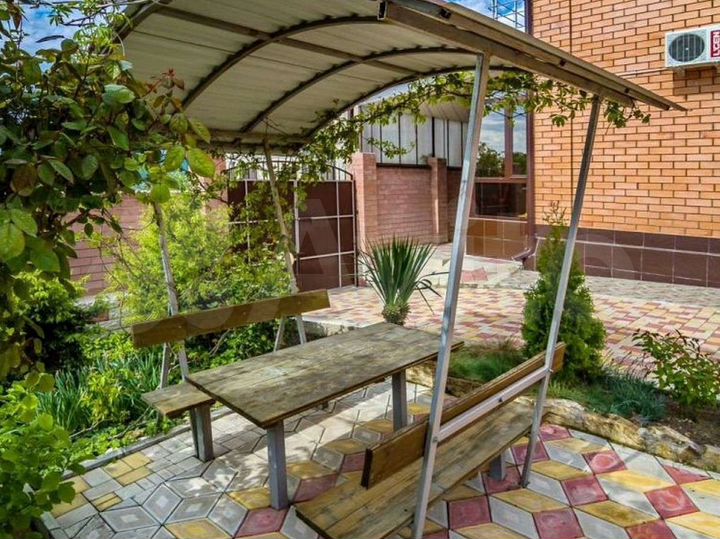 Комната 40 м² в 1-к., 2/3 эт.