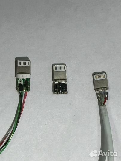 Кабель Lightning