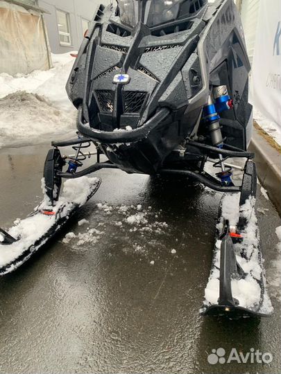 Снегоход Polaris Khaos Slash 155