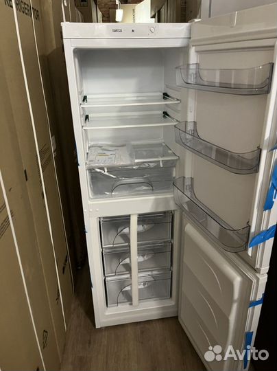 Холодильник Аtlant 162см