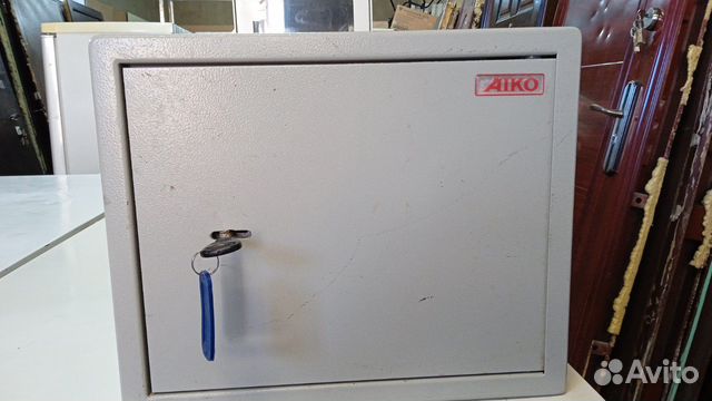 Домашний сейф aiko новый