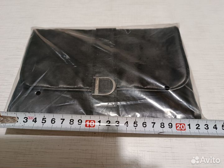 Дорожная косметичка Dior