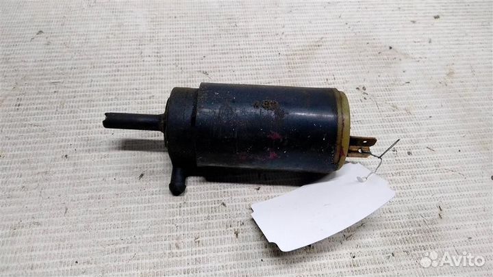 Насос омывателя Audi 100 С3 83-91г