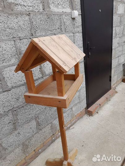 Кормушка для птиц