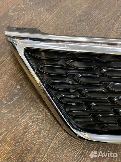 Решетка радиатора KIA Sorento 2