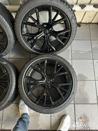 Оригинальные BMW 5G 30 245/40R19 разнош