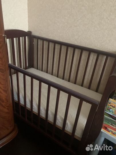 Кровать с маятником Лель