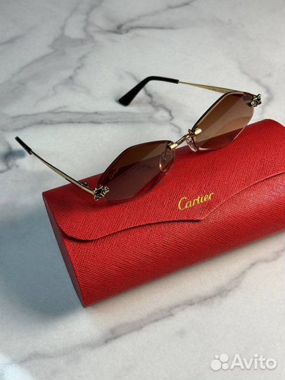 Солнцезащитные очки Cartier