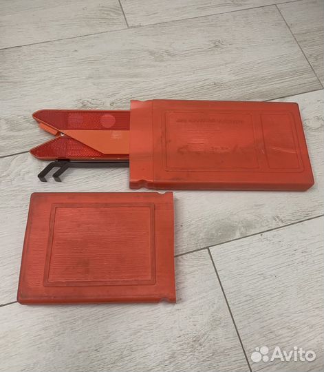 Знак аварийной остановки