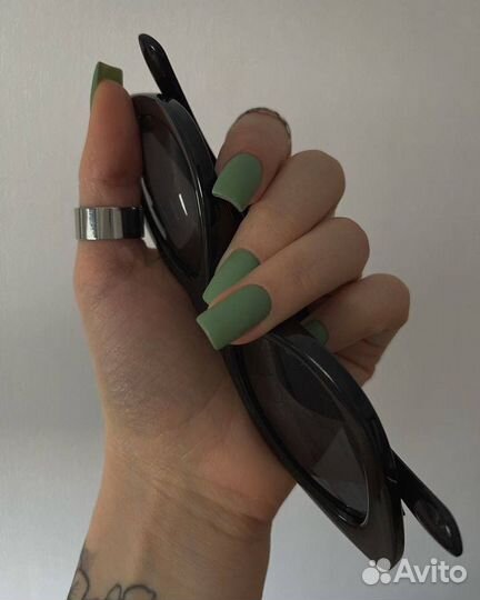 Мастер маникюра и педикюра