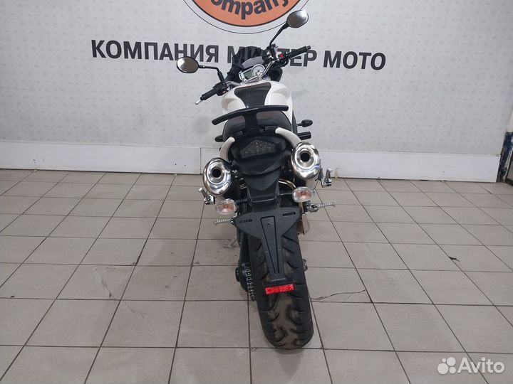 Triumph Speed Triple 1050