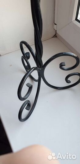 Подсвечник кованый