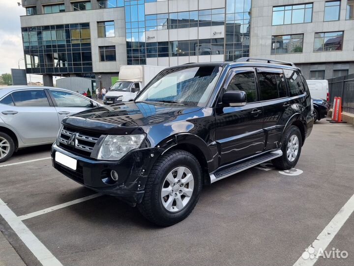 Mitsubishi Pajero, 2011