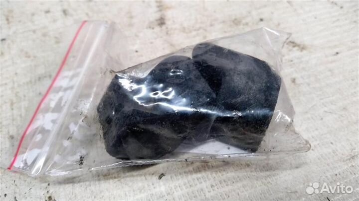 Отбойник капота Opel Vectra A