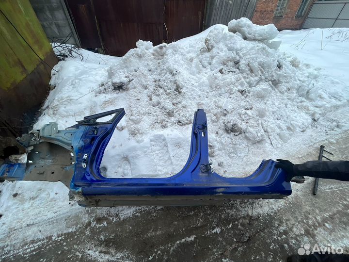 Форд Фиеста 2014 (в разборе)