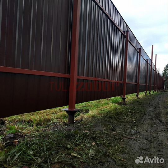 Забор на винтовых сваях в Белёве