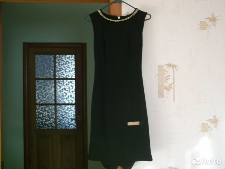 Продам платье