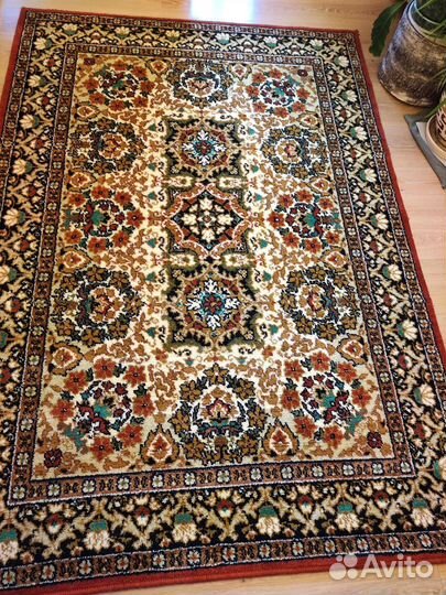 Ковёр шерстяной