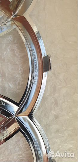 Эмблема audi передняя решетка