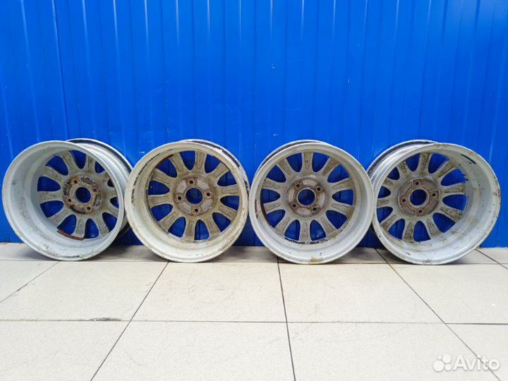 Диск литой R16 / 4x114.3 J6.0 46ET DIA67.1 (б/у)