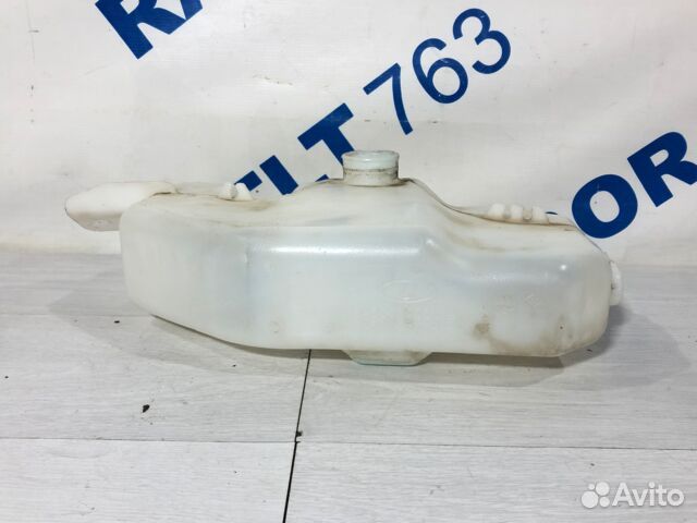 Бачок омывателя LADA vesta 1.6 мт седан