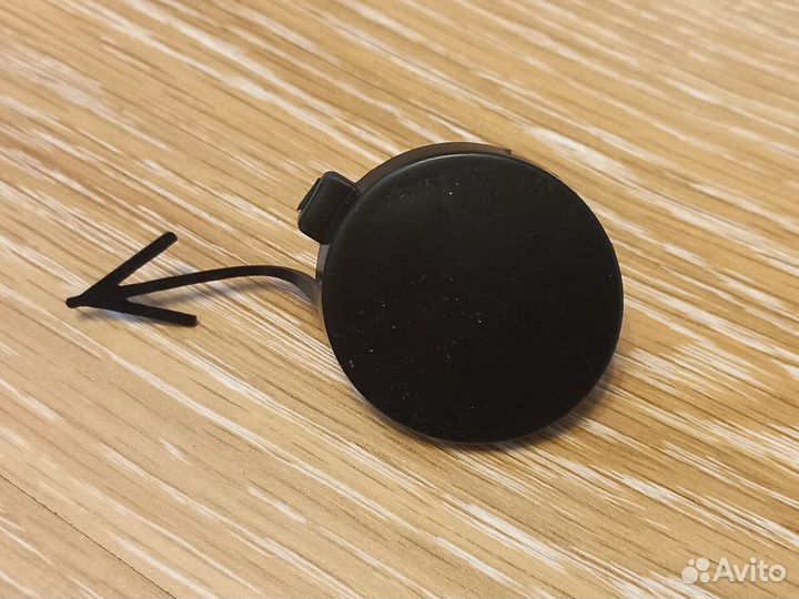 Заглушка передний бампер VW Polo 2015-20 под крюк