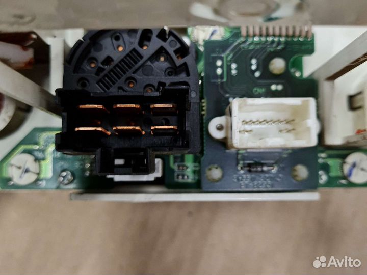 Блок управления печкой Nissan Almera N16