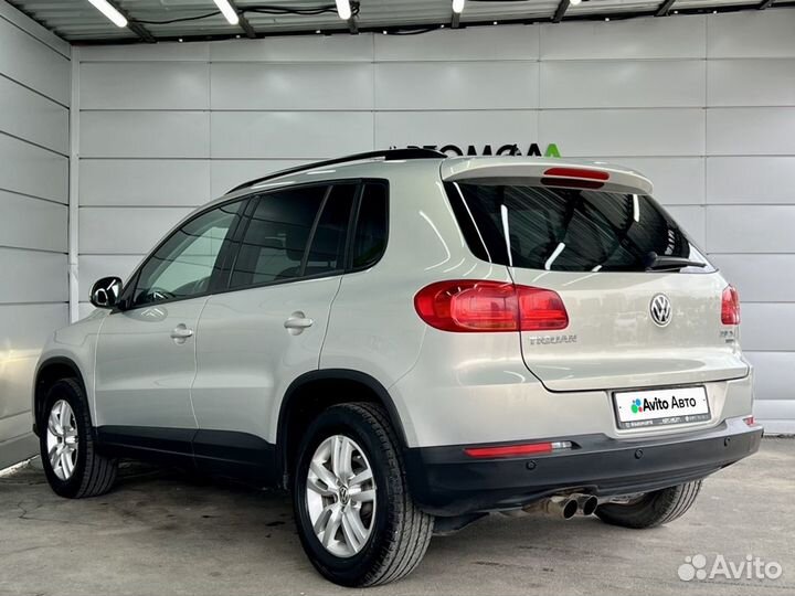 Volkswagen Tiguan 2.0 AT, 2014, 85 300 км