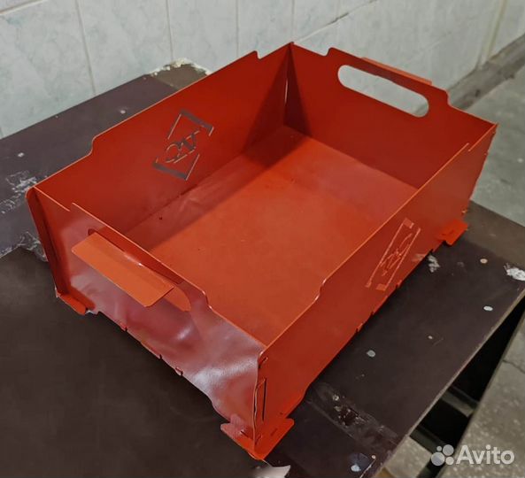 Ящик металлический инструментальный