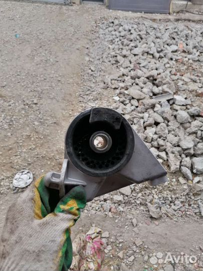 Подушка кронштейн АКПП Opel astra h