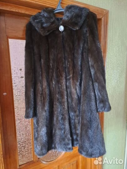 Шуба норковая с капюшоном 48 50