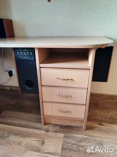 Комплект мебели для подростка