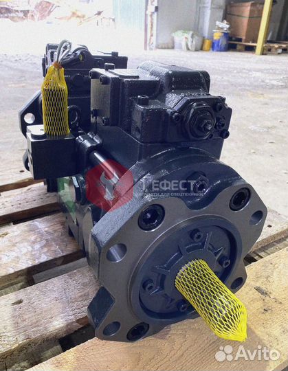 Основной насос Hyundai R260LC-9S 31Q6-10010