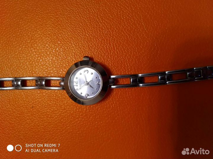 Часы женские оригинал