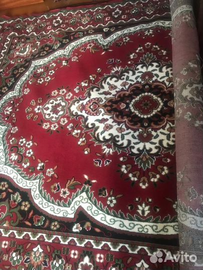 Ковер шерстяной