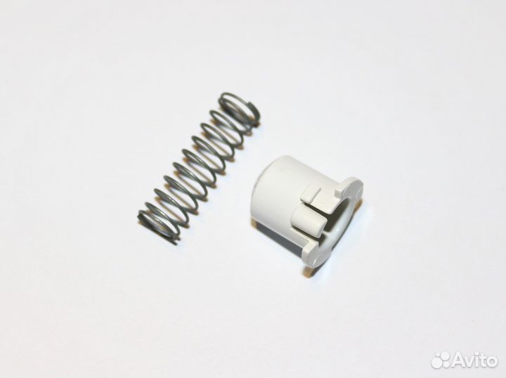 Кнопка люка с пружинкой ст.машины Electrolux