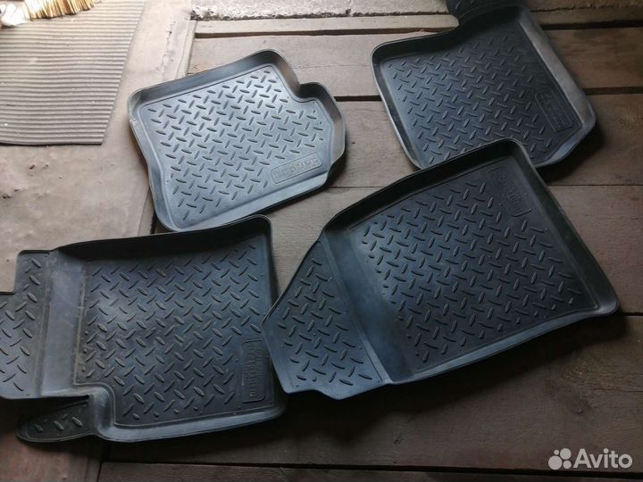 Комплект салонных ковриков Ford fusion